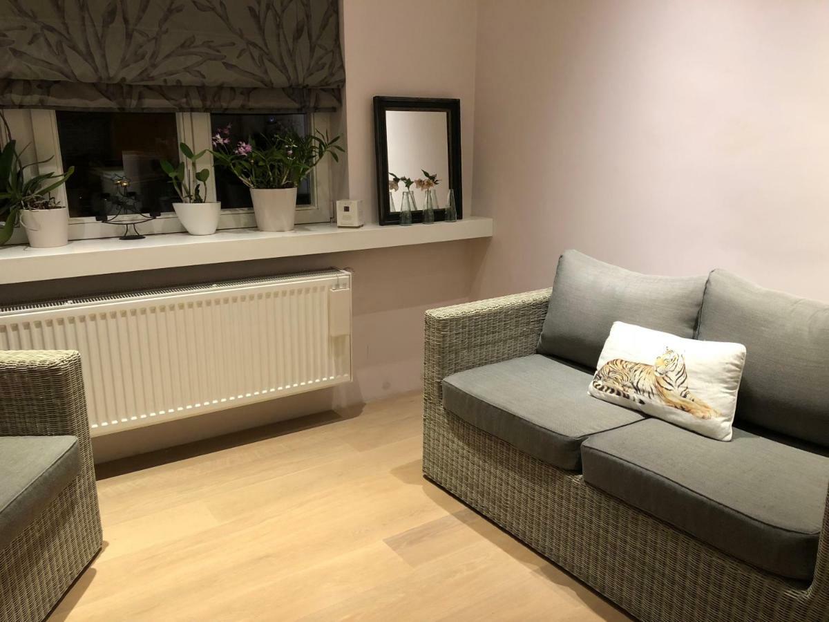 Home Bruges Cosy Comfort Modern Couple Privacy Walking Distance City Center Kitchen Terrace Garden Luaran gambar